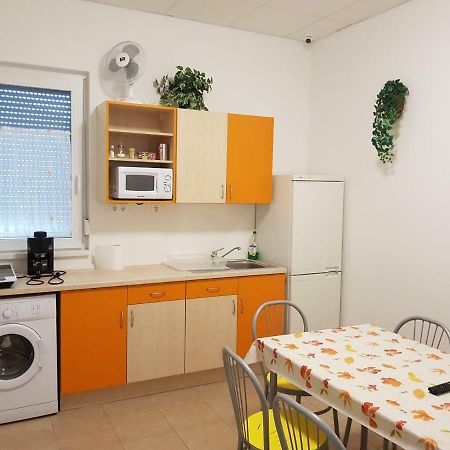 Ferienwohnung Szatmarhaz Szombathely Exterior foto
